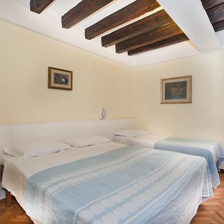 Hotel San Fantin البندقية الغرفة الصورة